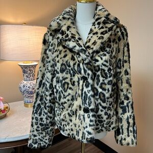 Jessica Simpson Leopard Print Faux Fur Jacket - Cream & Black